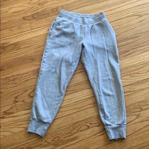 Grey aritzia joggers